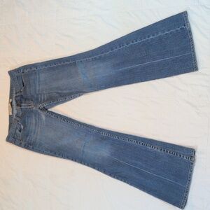 PINK Victoria's Secret Boot Cut Jeans Size 8R